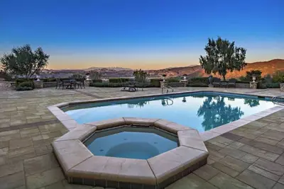 Image de New Listing Promo! French Country Luxury Estate Pool Mansion in Temecula's Wine Country 25 Acres