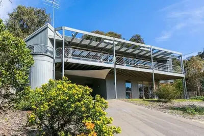 Image de Banool Bliss I Bush Views