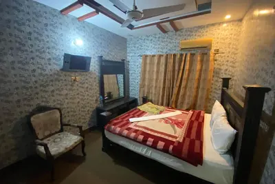 Image de Spacious 6-bedroom house in charming Islamabad with Ac, WiFi