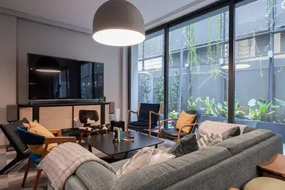 Image de Spacious 4br Home 12Pax + Free Airport Transfer. Walkable to Siam, Mbk, Bts