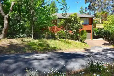 Image de Belvidere Cottage - Two-Storey Home, 3 Bedroom, Fireplace, Deep Bath, Deck