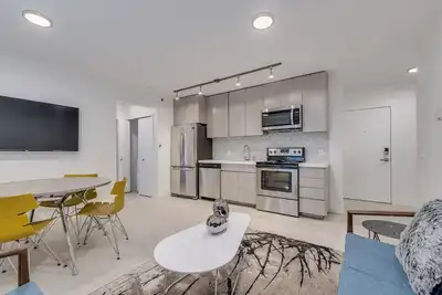 Image de Pet Allowed Furnished 3 Bedroom @1425 Haro (West End)