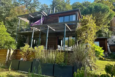 Image de « La Clairière« » pour 4  avec piscine privée, en lisière de la foret Versailles