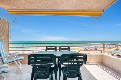 Image de Appartement 'Vistamar' avec balcon et Wi-Fi