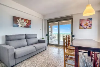 Image de Appartement \"Voramar\" avec vue sur la mer, terrasse privée et Wi-Fi