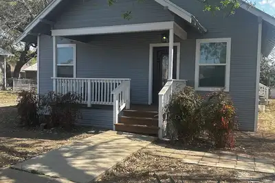 Image de Charming 2-bedroom house with Heat, Ac, Cable, WiFi in peaceful Hondo