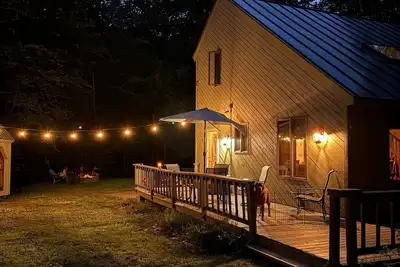 Image de Cozy 3br Retreat w/ Resort Perks - Pools, Hot Tub, & Skiing!