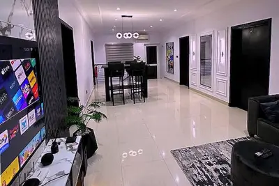 Image de Chic & Cozy 2-Bedroom Stay in the Heart of Lekki