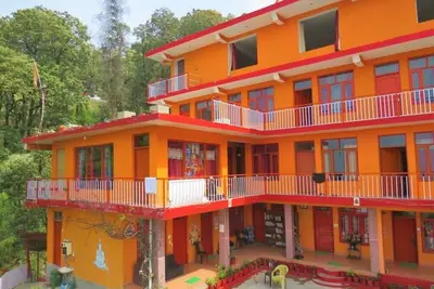 Image de Best and Affordable 6 day Yoga Retreat at Om Yoga Ashram Dharamshala Himachal