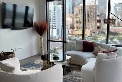 Image de Platinum 2-bedroom condo in the heart of Downtown Houston with amazing views