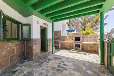 Image de Home2Book Relaxing Órzola Getaway with Bbq