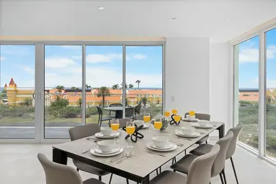 Image de Panoramic Oceanview 3br at Eagle Beach