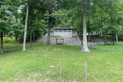 Image de Cozy, Quiet Home on Lake Malone with private dock