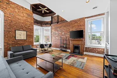 Image de Charming Historic 2 Br Near Vcu