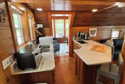 Image de 4 bed cabin in delightful Byrdstown with fitness room, WiFi, Ac\nBoat/trl parking