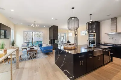 Image de Custom Home Near Duke~Fast WiFi & Easy Check in