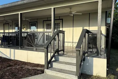 Image de 2-bedroom apartment in welcoming Quinlan with Ac, WiFi