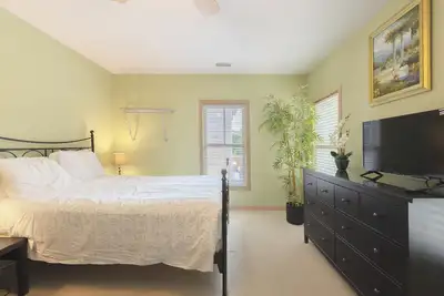 Image de Pebble Hideaway-downtown Douglas and close to beach!