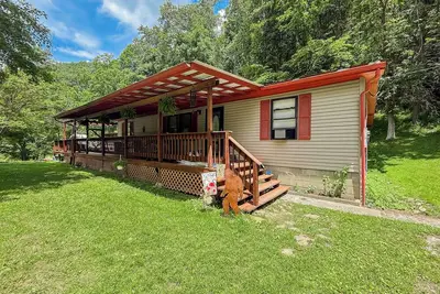Image de The Cryptid Ranch - 4 Bedroom Themed Home Close to Amenities