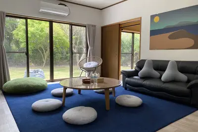Image de Max 5 people] 2 bedrooms (Japanese style) / 5 futons / Bbq and bonfire available / Izu Oshima