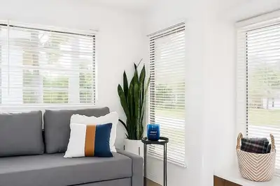 Image de Cozy 1-bedroom mobile home in charming Venice with Ac, WiFi