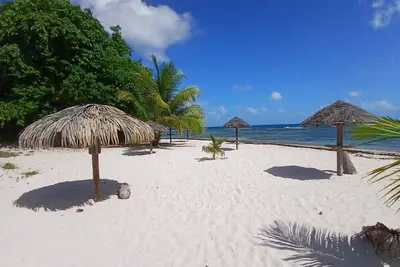Image de St Francois Votre Ti Bonheur Le Paradis Sans Compromis Piscine Et Plage A 100m