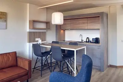 Image de Ameland Retreat – Beachfront Access, Garden, Near Ferry & Bike Rentals - 3 Units