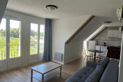 Image de T2 rénové avec Wifi, piscine et parking à 200m des Thermes