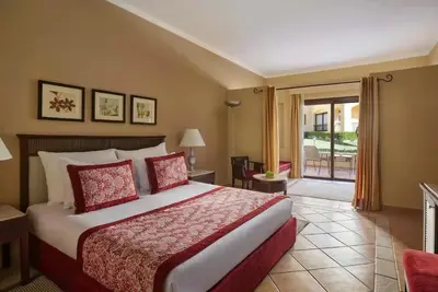 Image de Seaside Family Resort | Pool, Tennis Fun, Dining Options & Close to Airport