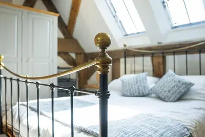 Image de Dépendance-Vue sur Jardin-Salle de bain privée