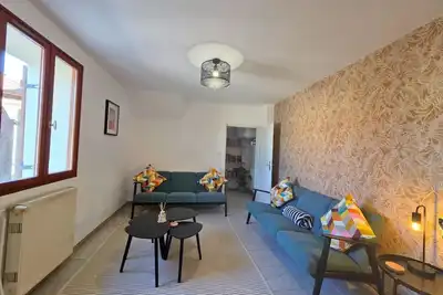 Image de Charming 2-bedroom house in beautiful Chambon-sur-Voueize with Fibre