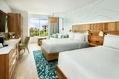 Image de Soak up Florida Sun in Comfortable Room with Marina! Outdoor Pool