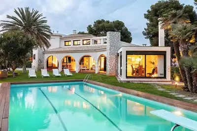 Villa Mahe by Utopia Villas