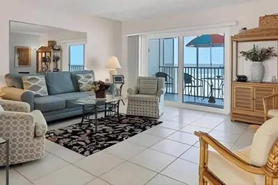 Condo 305 - Standard - Step Into Siesta Key Tranquility