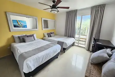 Image de Charming Plaza Paraíso Stay – 2 Bedrooms, 3 Beds, Prime Location