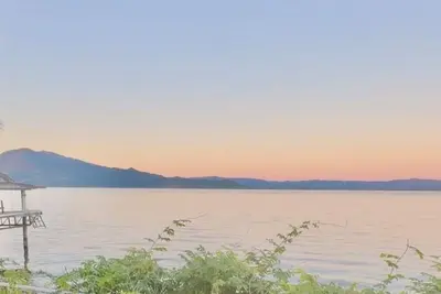 Image de Konocti Casa! - 3bd/2Ba - Best Lake Views - Entire House