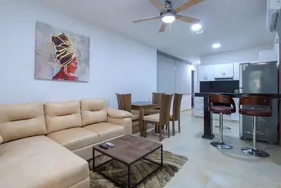 Image de 2-Bedroom Apartment perfect location.