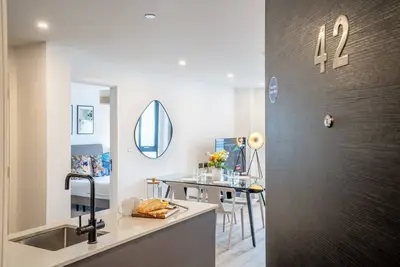 Image de 42 City Gate - Gym Included - a family break that sleeps 4 guests in 2 bedrooms