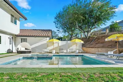 Image de 5br Fun Haven: Pool, Mini Golf, Movie, Gameroom