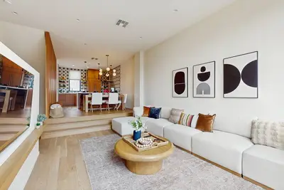 Image de Beautiful dog friendly home in Carlsbad Village w/private grill, backyard, & W/D