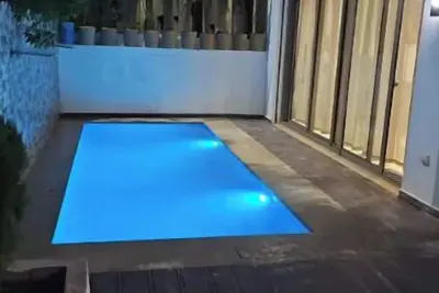 Image de Oasis Panorama – 4 Suites avec Piscine Privée