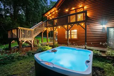 Image de Great Life At Grants Mountain Hot Tub-Fire Pit-WiFi-Fireplace