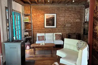 Image de Picturesque Zone! Ideal house for large groups