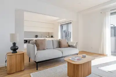 Image de Blueground | Alvalade, balcony, nr Campo Grande