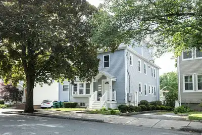 Image de Cozy Medford Home Near Boston