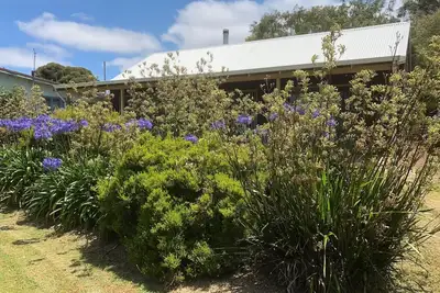 Image de Cedar Cottage inlet frontage - midway between Denmark townsite and Ocean Beach
