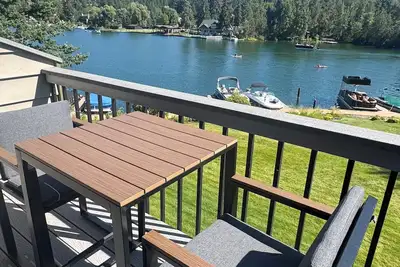 Image de Flathead Lake Waterfront Studio Retreat! ! ! With Boat Option