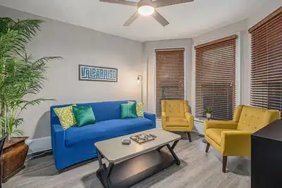 Image de Downtown Dream Apartment 1n. Retro Vibes!
