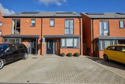 Image de New Build Derby Hospital 3 bed Town House