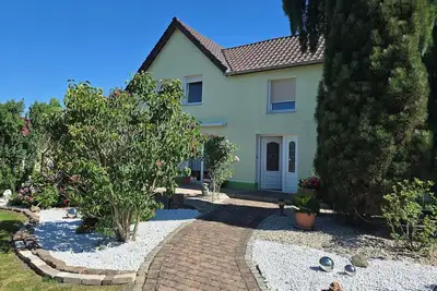 Image de Vacation apartment Kleinkoschen